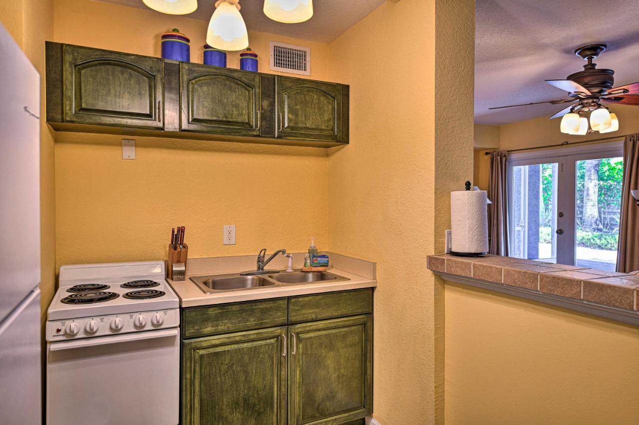 Lido Key Hideout With Patio And Yard And Walk To Beach! Сарасота Екстериор снимка